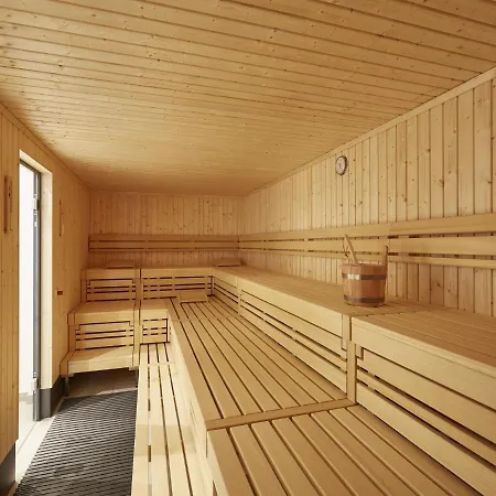 Reetland Am - Premium Reetdachvilla Mit 3 Schlafzimmern, Sauna Und Kamin E10